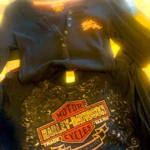 Lot 2 Women Harley Davidson black long sleeve shirts